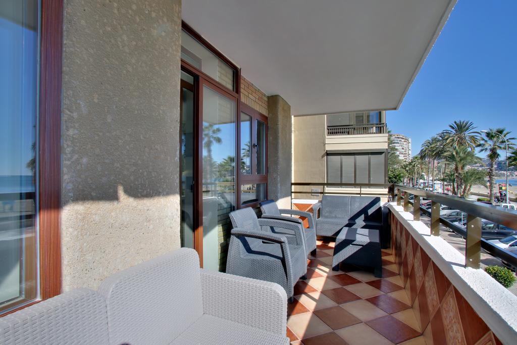 Апартаменты New Luxury Premium Малага Экстерьер фото